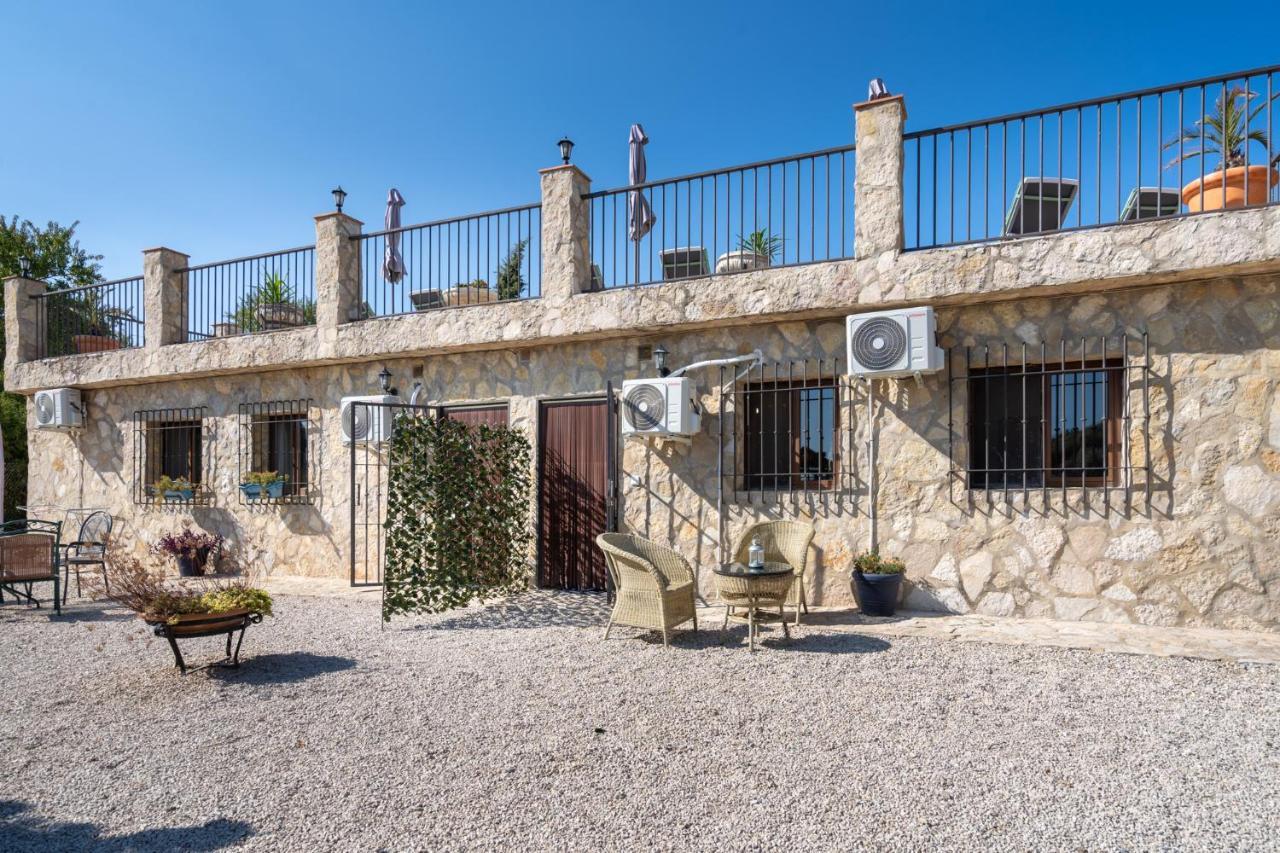 Hacienda La Buena Vida B&B En Appartementen Casita La Bruja Algarinejo Dış mekan fotoğraf