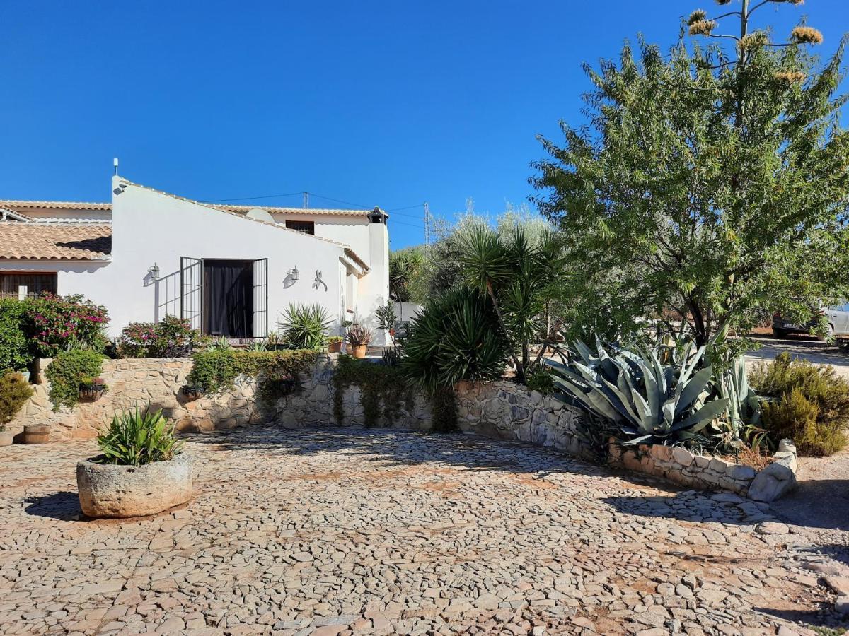 Hacienda La Buena Vida B&B En Appartementen Casita La Bruja Algarinejo Dış mekan fotoğraf